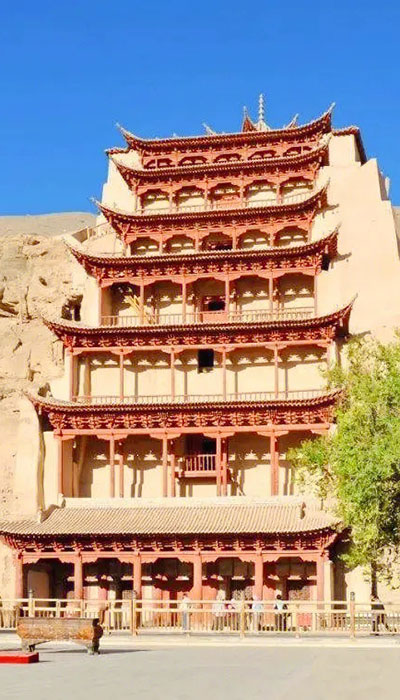 敦煌莫高窟(甘肃5A级景区)
