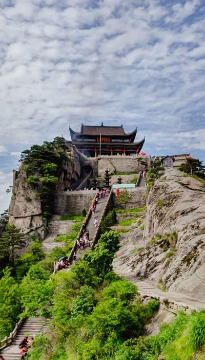 九华山