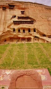 马蹄寺石窟(甘肃4A级景区)